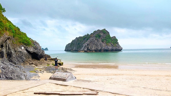 Top 5 bãi tắm đẹp nhất trên đảo Cát&nbsp;Bà